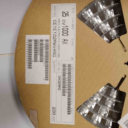 Picture of CE1E102MWVANG 1000uF 25V 12.5x15mm CAPACITOR