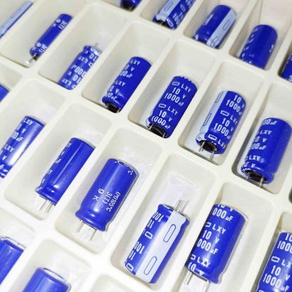 Picture of ELXY100EC3102MJ20S 1000UF 10V 10x20mm  105 CAPACITOR