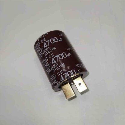 Picture of 25LASN4700 4700uF 25V 30x40mm 105 CAPACITOR