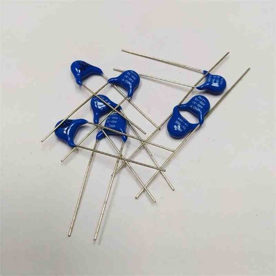 Picture of WKO440-X1300 680PF 440V 7.5mm CAPACITOR