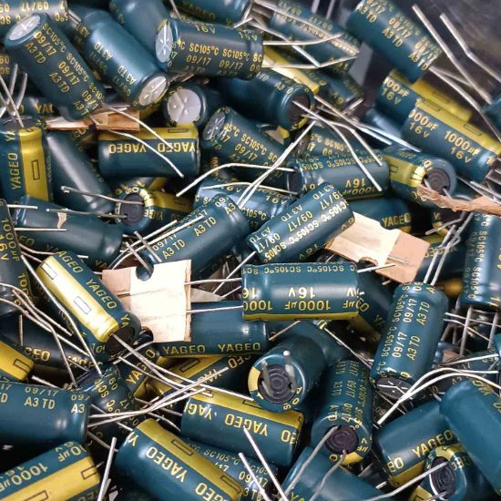 Picture of 1000UF 16V