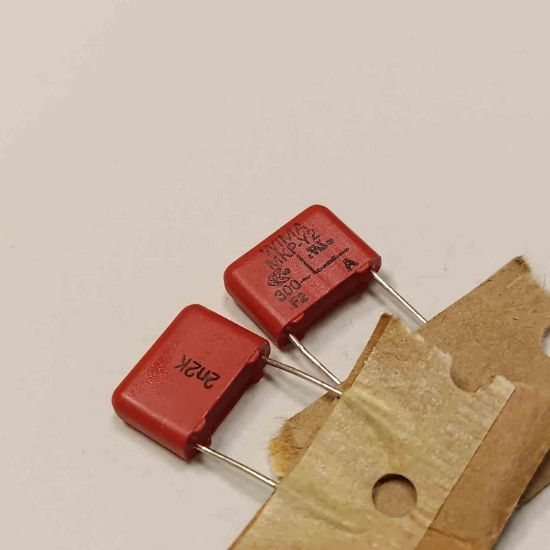 Picture of MKP-Y2 2N2K   0.0022UF 300V 10mm CAPACITOR