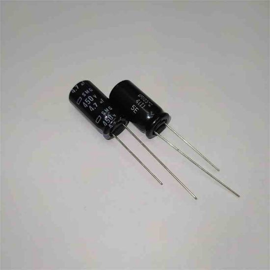Picture of SMG450VB4.7M 4.7uF 450V 10x20mm  85 CAPACITOR