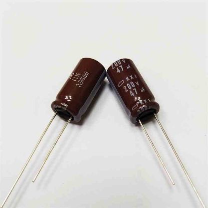 Picture of KXJ200VB47M 47uF 200V 10x20mm 105 CAPACITOR