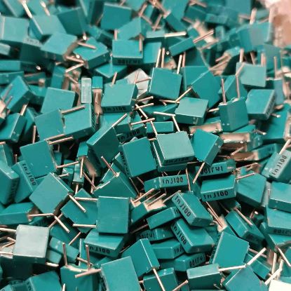 Picture of F612JF102J100C  0.001UF 100V 5mm  0.05 CAPACITOR