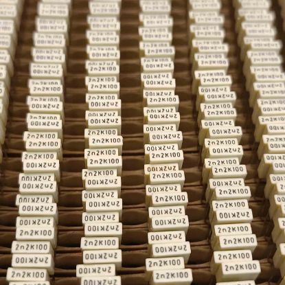 Picture of R82EC1220DQ50K    0.0022UF 100V 5mm  0.1 CAPACITOR