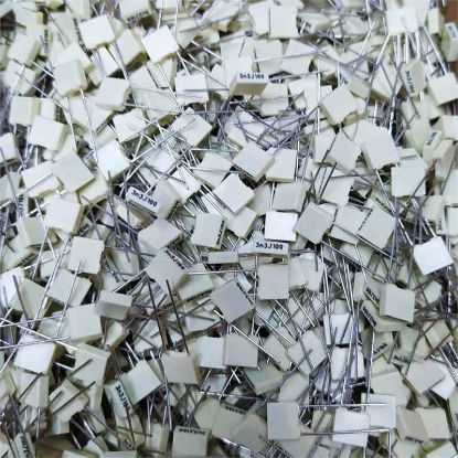 Picture of R82EC1330Z350J 0.0033UF 100V 5mm  0.05 CAPACITOR