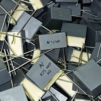 Picture of R75GI41004000J 1MF 160V 15 0.05 CAPACITOR