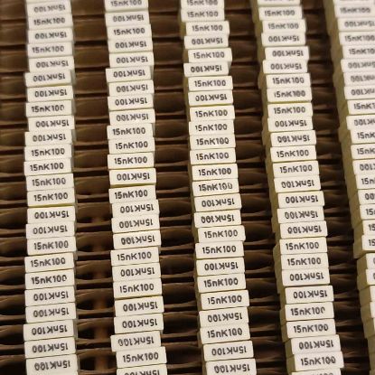 Picture of R82EC2150DQ50K  0.0015UF 100V 5mm 0.1 CAPACITOR