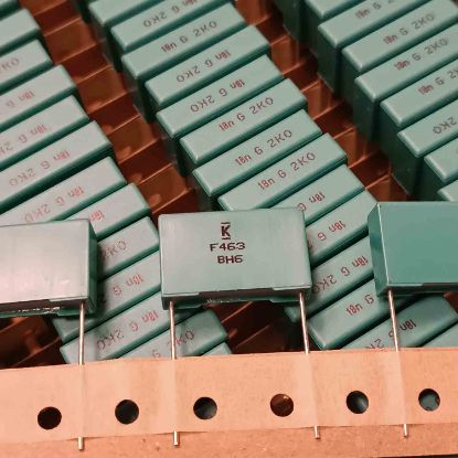 Picture of F463DI183G2K0R 0.018uF 2000V % 0.02 CAPACITOR