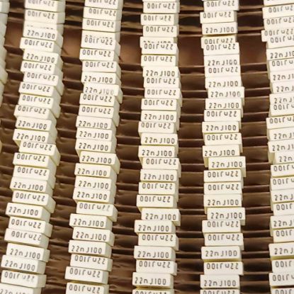 Picture of R82EC2220DQ50J  0.022UF 100V 5 mm  0.05 CAPACITOR