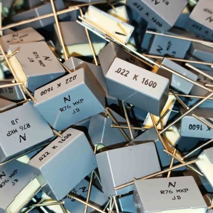 Picture of R76TI22204040K  0.022UF 1600V 15mm 0.1 CAPACITOR