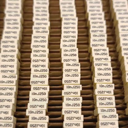 Picture of R82IC2100DQ50J  0.01uF 250V 5mm  0.05 CAPACITOR