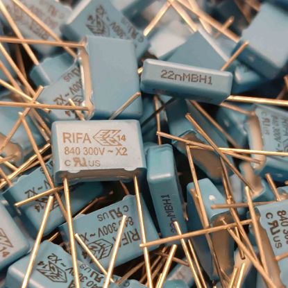 Picture of PHE840EA5220MA01R17 0.022uF 300VACx2 10mm 0.2 CAPACITOR