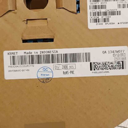 Picture of PHE426HJ5220JR17T0  0.068UF 250V 5mm  0.05 CAPACITOR