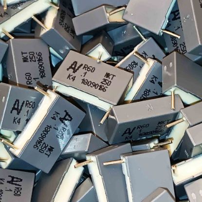 Picture of R60II3100AA30K  0.1UF 250V 15mm 0.1 CAPACITOR