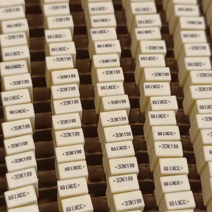 Picture of R82EC3330DQ70K 0.33UF 100V 5mm  0.1 CAPACITOR