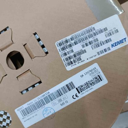 Picture of MMK5563J400J05L16.5TR18 0.056UF 400V 5mm 0.05 CAPACITOR