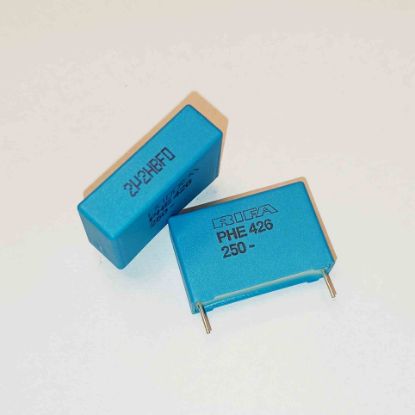 Picture of PHE426HF7220HR06L2 2.2UF 250V  % 2.5 CAPACITOR