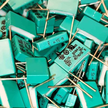 Picture of F861BC154M310A  0.15UF 310VAC 15mm  0.2 CAPACITOR