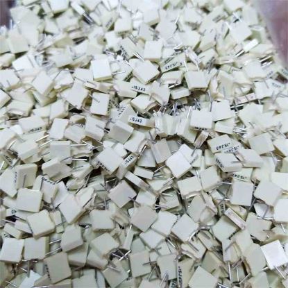 Picture of R82DC3150AA60J  0,15UF 63V 5mm  0.05 CAPACITOR