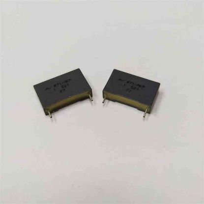 Picture of R71VI3100ZD00K 0.1UF 520V 15mm 0.1 CAPACITOR