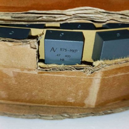 Picture of R75MI3470GY30J  0.47UF 400V 15mm 0.05 CAPACITOR