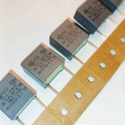 Picture of R463I3680DQN0M  0.68UF 310VAC 15 mm 20%|R.46 CAPACITOR