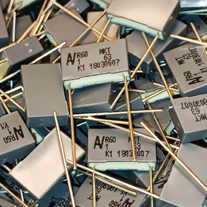 Picture of R60DI41005030J 1MF 63V 15 0.05 CAPACITOR