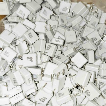 Picture of MMK7.5 105J63K03L4 BULK 1MF 63V 45419 0.05 CAPACITOR