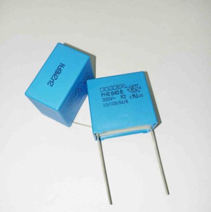 Picture of PHE840EF7220MF15R30L2   2.2UF 300VAC  0.2 CAPACITOR
