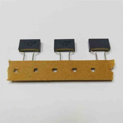 Picture of R747I1120KL0EJ 1.2NF 700VAC 15 0.05 CAPACITOR