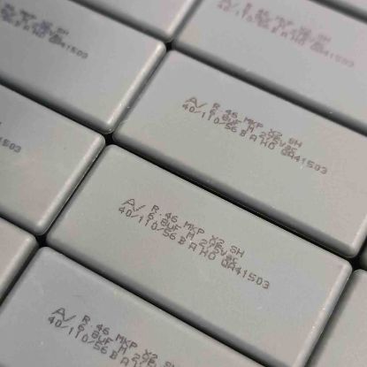 Picture of R46KW468000P0M V801    6.8UF 275VAC 37.5mm  20%|R.46 CAPACITOR