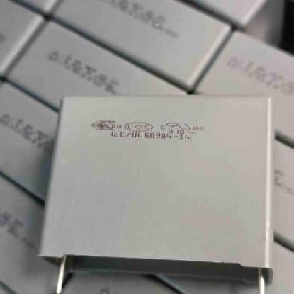 Picture of R46KW468000P0M V801    6.8UF 275VAC 37.5mm  20%|R.46 CAPACITOR