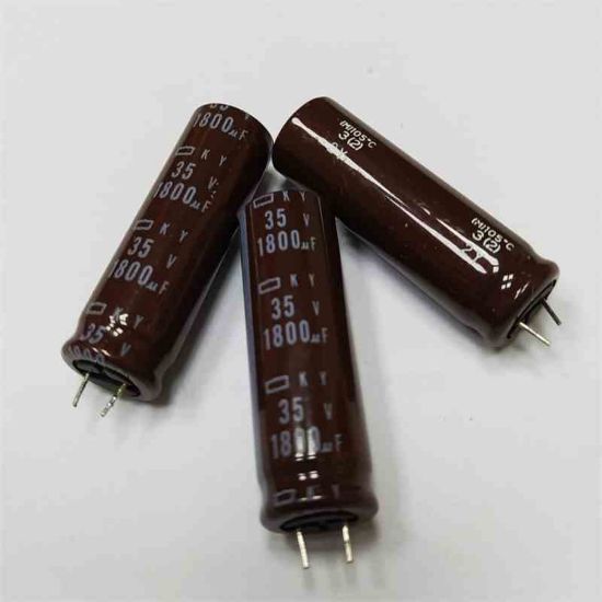 Picture of 1800uF 35V 12.5X40mm 105 CAPACITOR