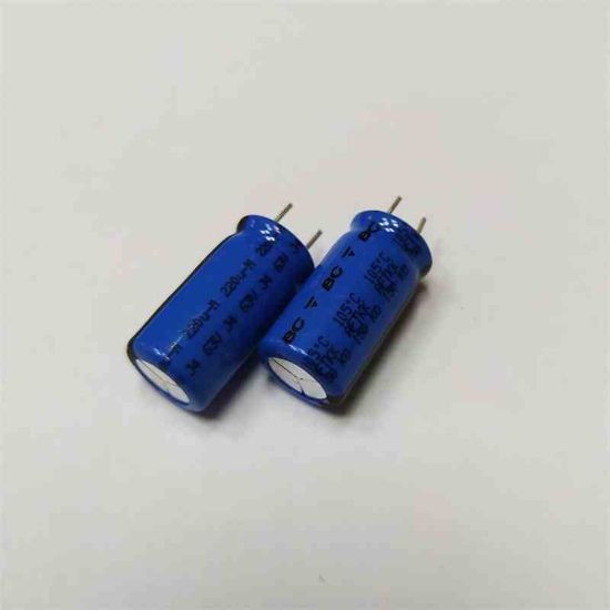 Picture of 220uF 63V 10x20mm 105 CAPACITOR