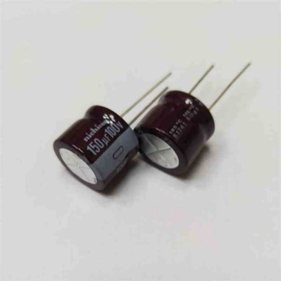 Picture of 150UF 100V 17.5x15mm 105 CAPACITOR