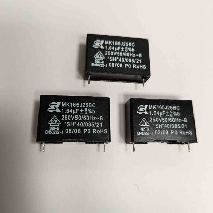 Picture of 1.64UF 250V 27.5mm CAPACITOR