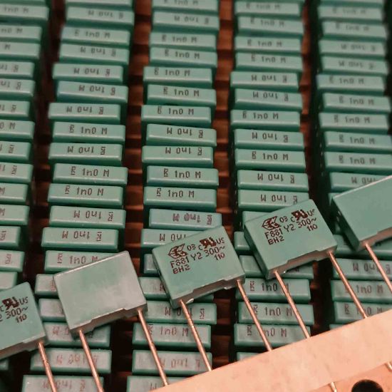 Picture of F881KF102M300R  0.001UF 300VAC CAPACITOR