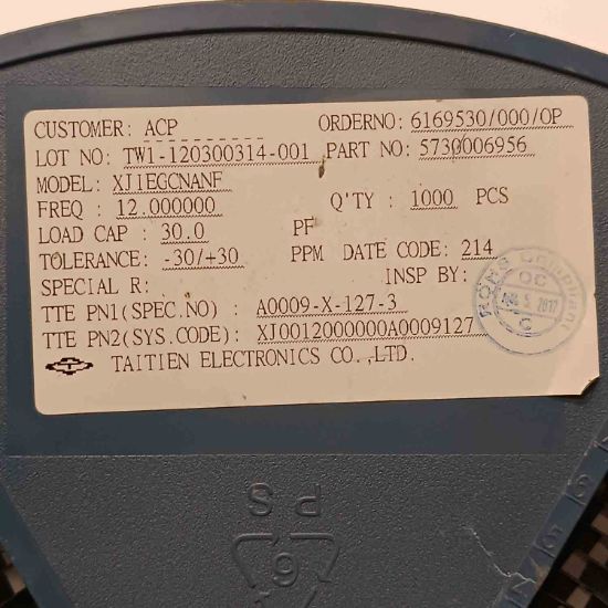 Picture of XJ1EGCNANF 12MHz smd 