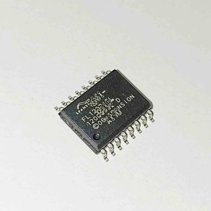 Picture of S25FL128P0XMFI013 IC