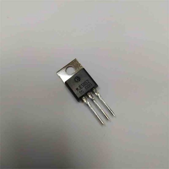 Picture of MJE5852 8A 400V TO220 TRANSISTOR