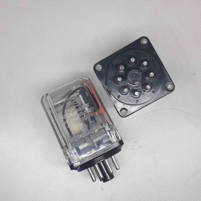 Picture of RN205220 220V 5A 2C 8PIN RELAY