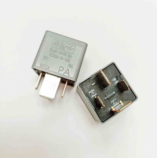 Picture of V23136-J4-X62 12V 70A 1NO 4PIN RELAY