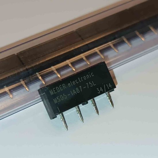Picture of MS05-1A87-75L 5V 1A SPST-NO  RELAY