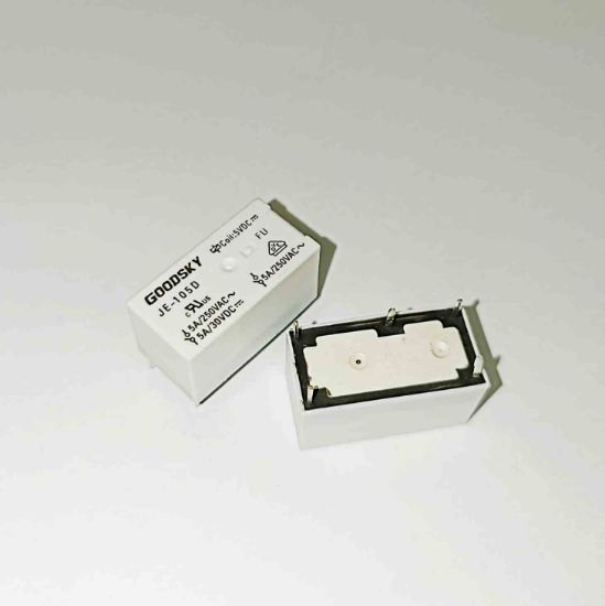 Picture of JE-105D 5V 5A 1C 5PIN RELAY