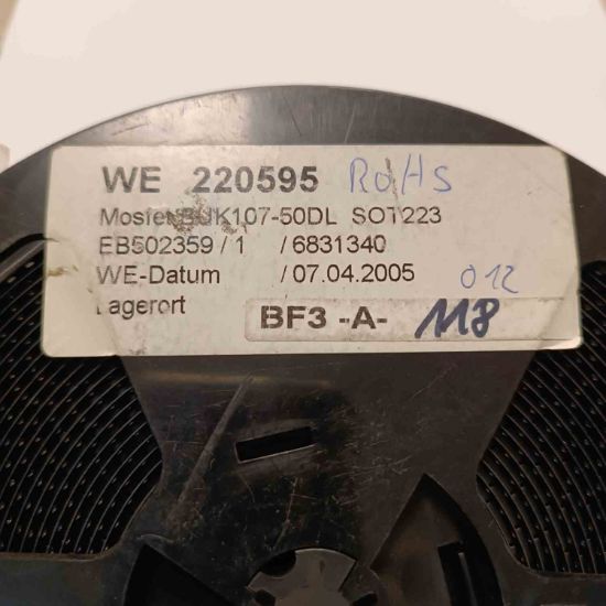 Picture of BUK107-50DL 0.7A 50V SOT223 TRANSISTOR