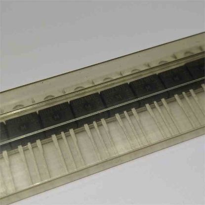 Picture of BUZ101L 29A 50V TO220 TRANSISTOR