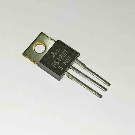 Picture of FS12UM TRANSISTOR