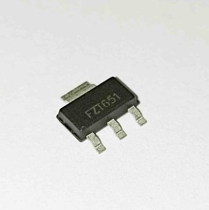 Picture of FZT651 SOT223 TRANSISTOR